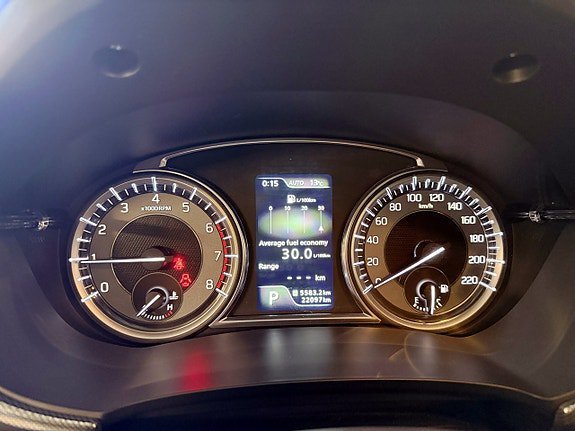 Vehicle Image 13