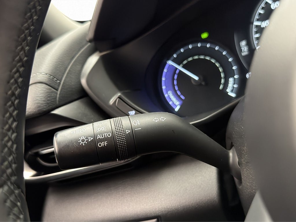 Vehicle Image 26
