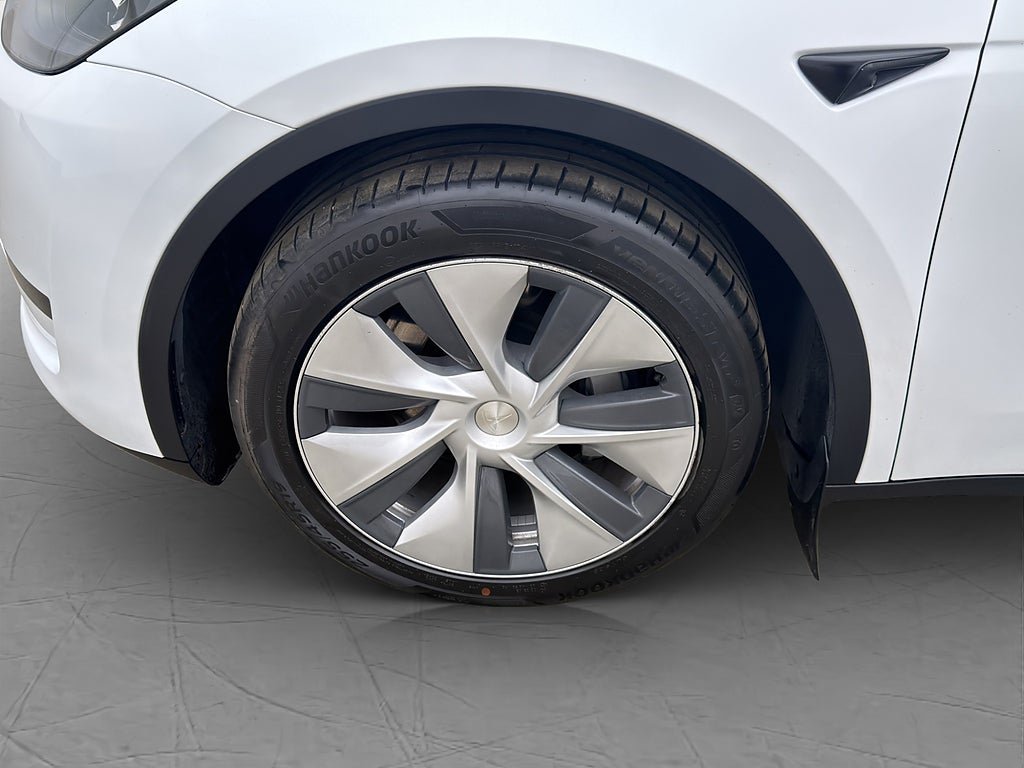 Vehicle Image 30