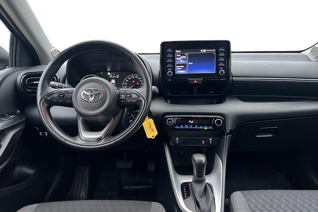 Vehicle Image 11