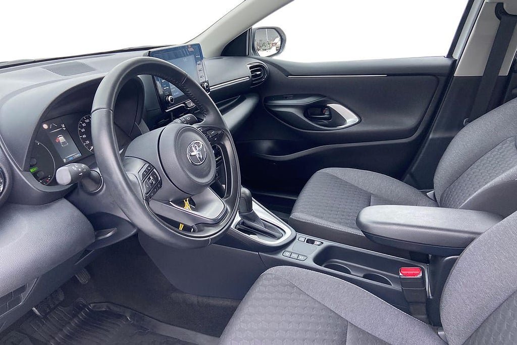 Vehicle Image 15