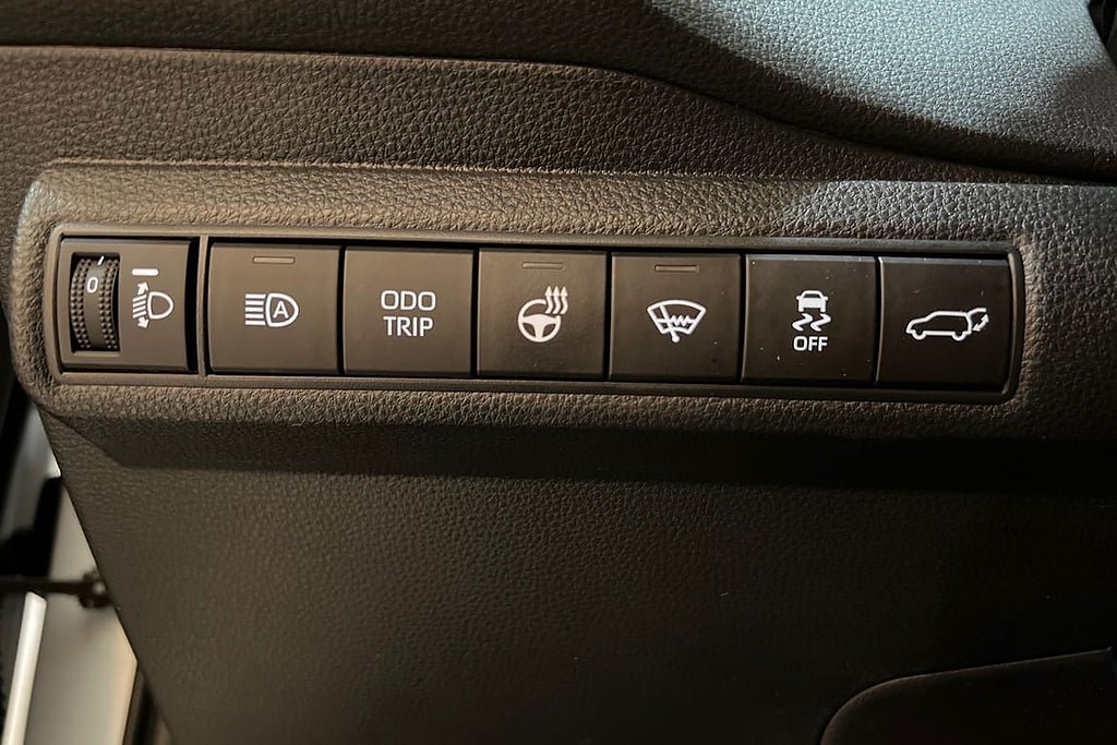 Vehicle Image 22