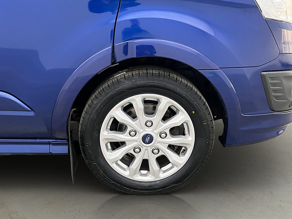 Vehicle Image 31