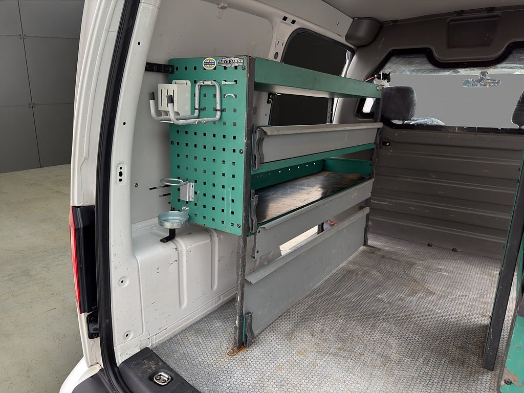 Vehicle Image 13