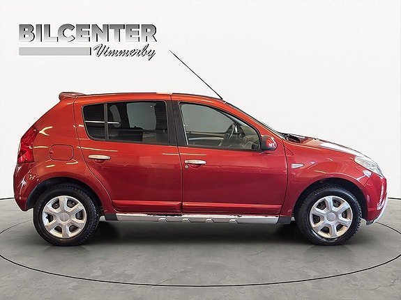 Vehicle Image 7