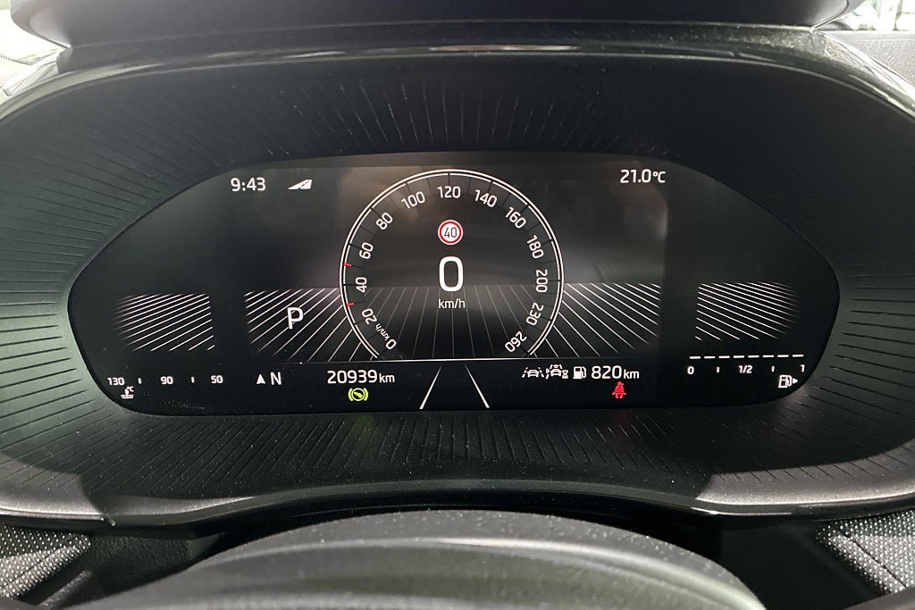 Vehicle Image 24