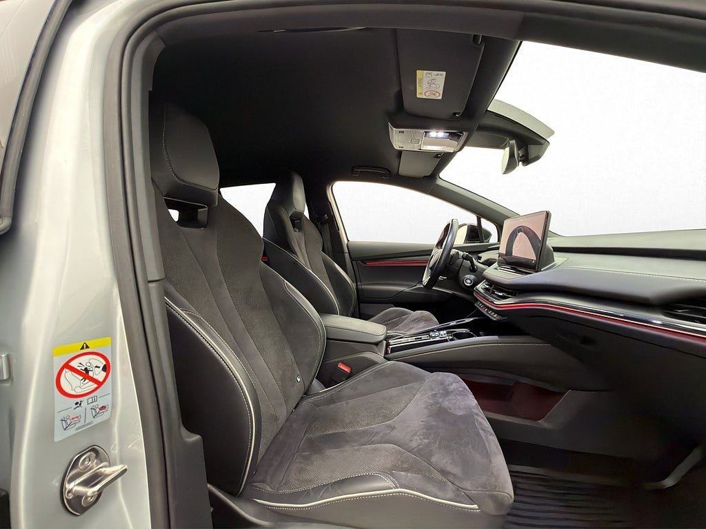 Vehicle Image 37