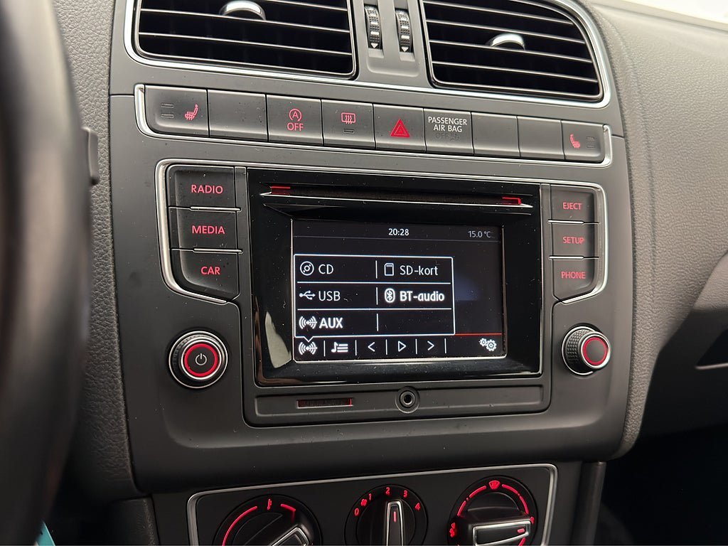 Vehicle Image 15