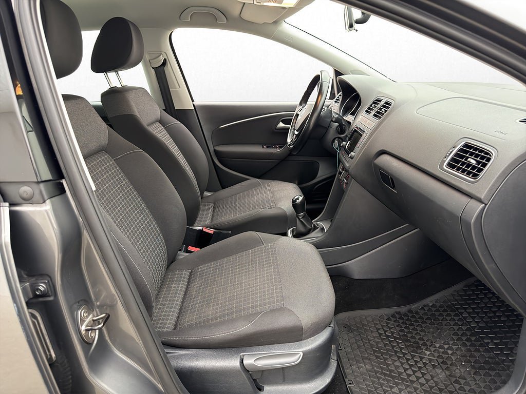 Vehicle Image 18
