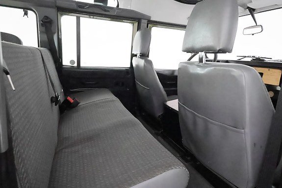 Vehicle Image 19