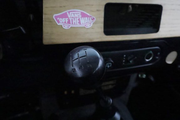 Vehicle Image 21