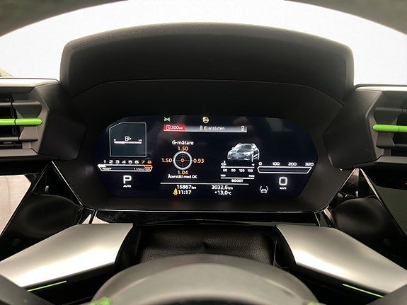 Vehicle Image 33