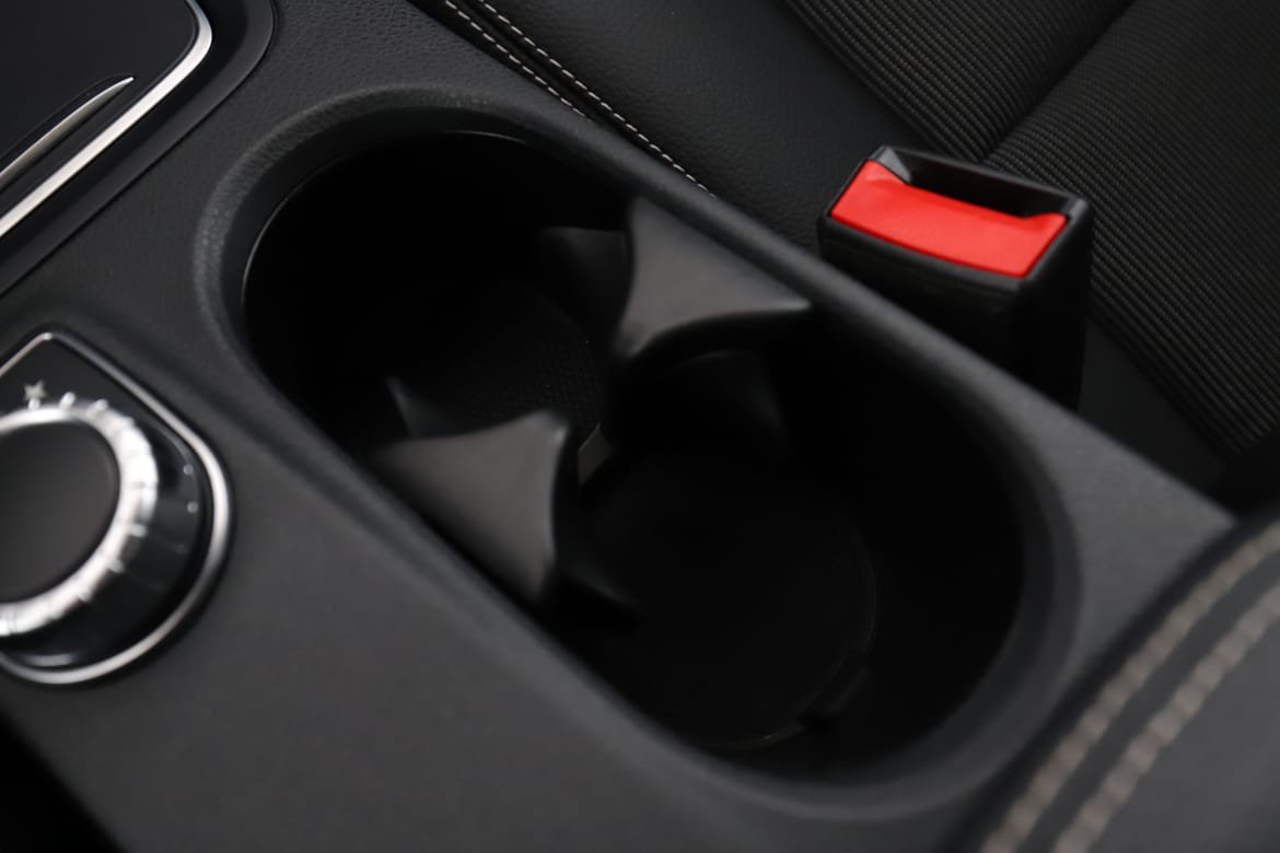 Vehicle Image 25