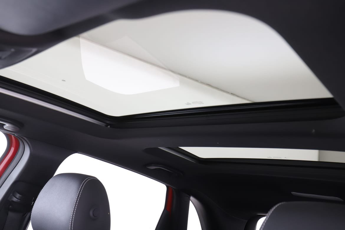 Vehicle Image 37