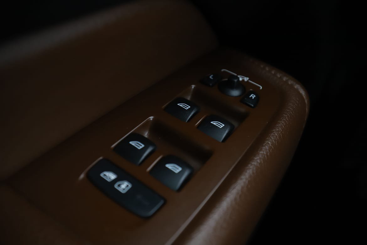 Vehicle Image 33