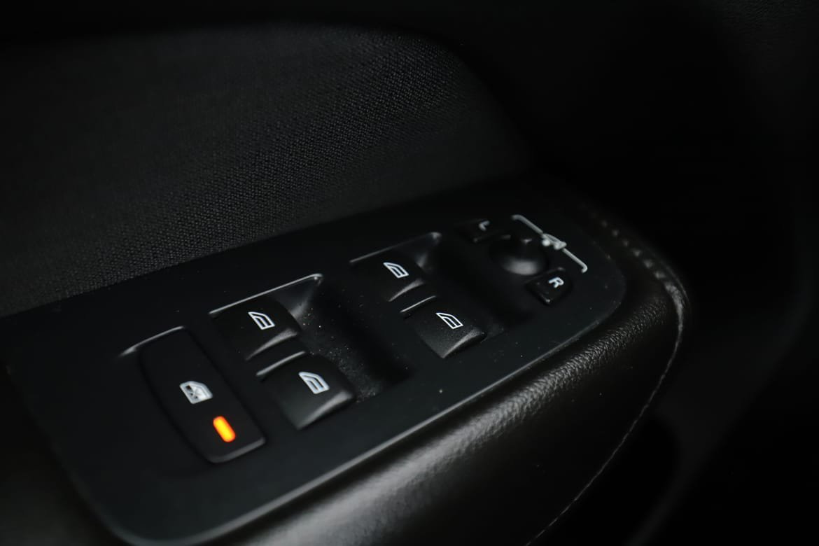 Vehicle Image 36