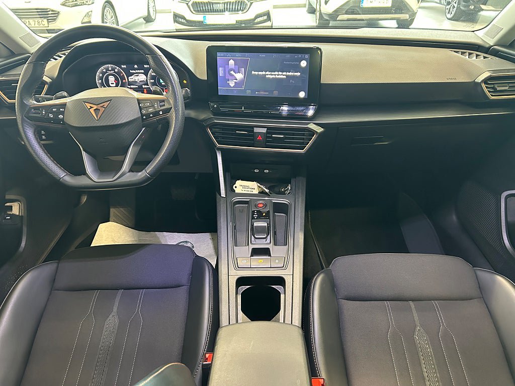 Vehicle Image 14