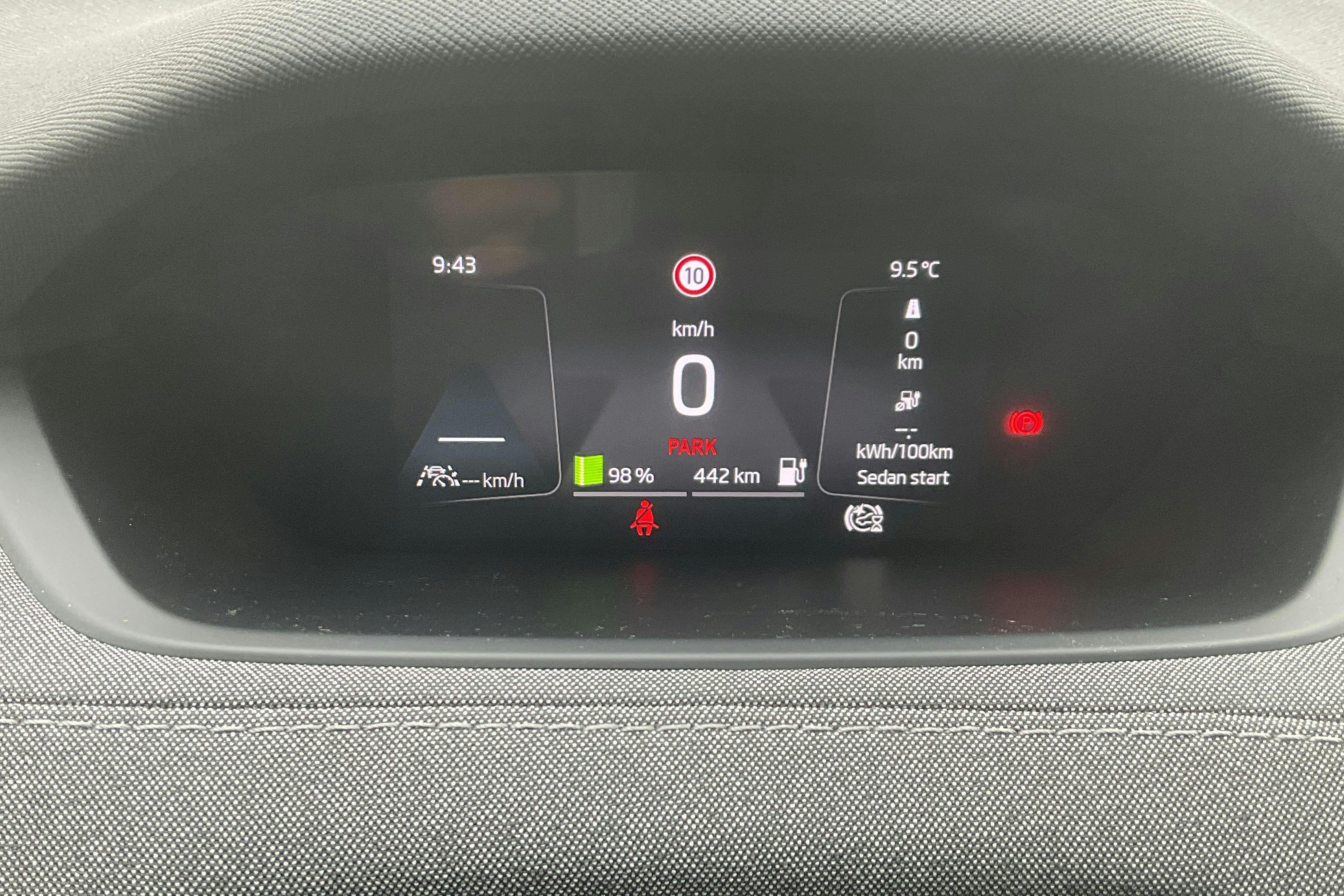 Vehicle Image 11