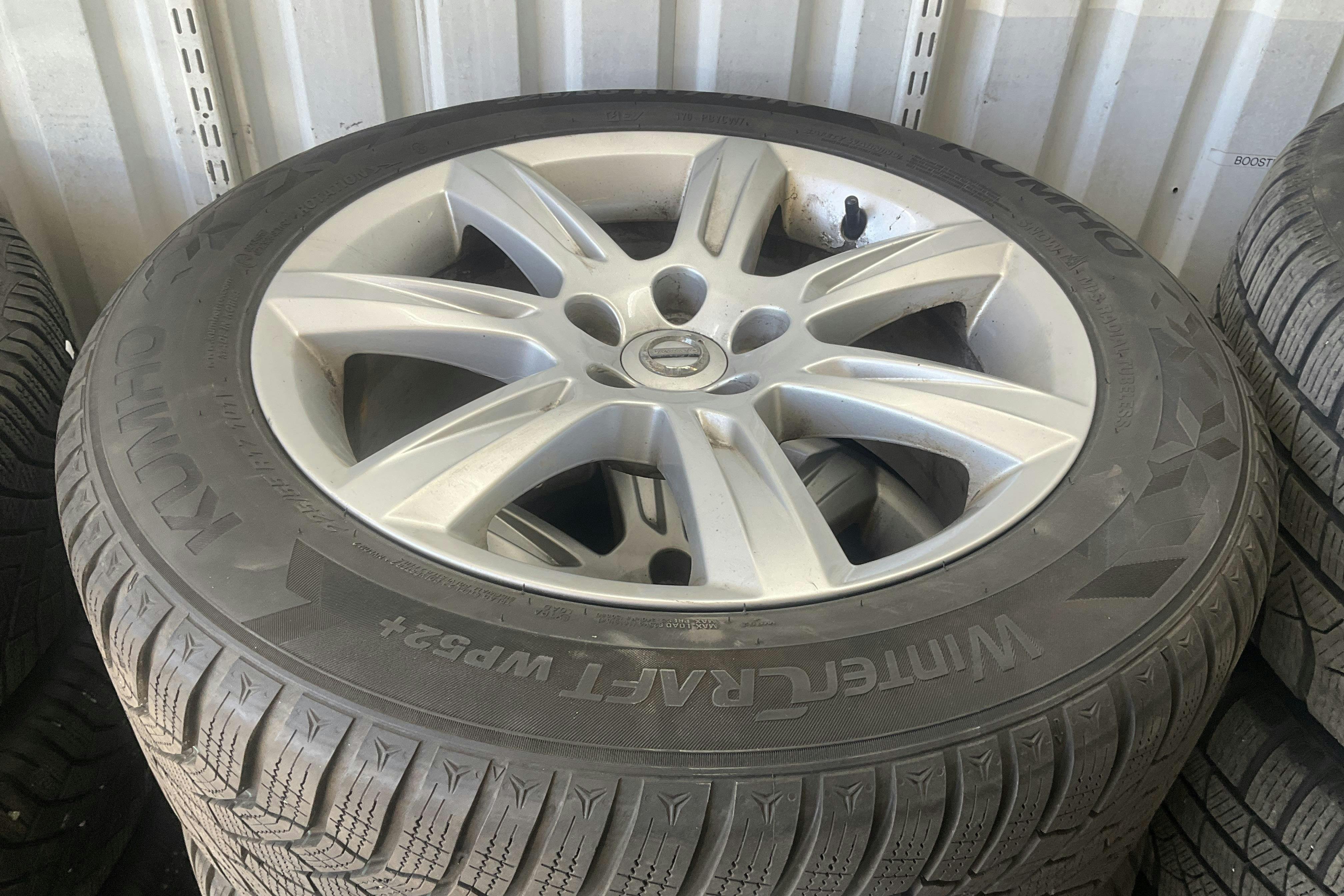 Vehicle Image 14