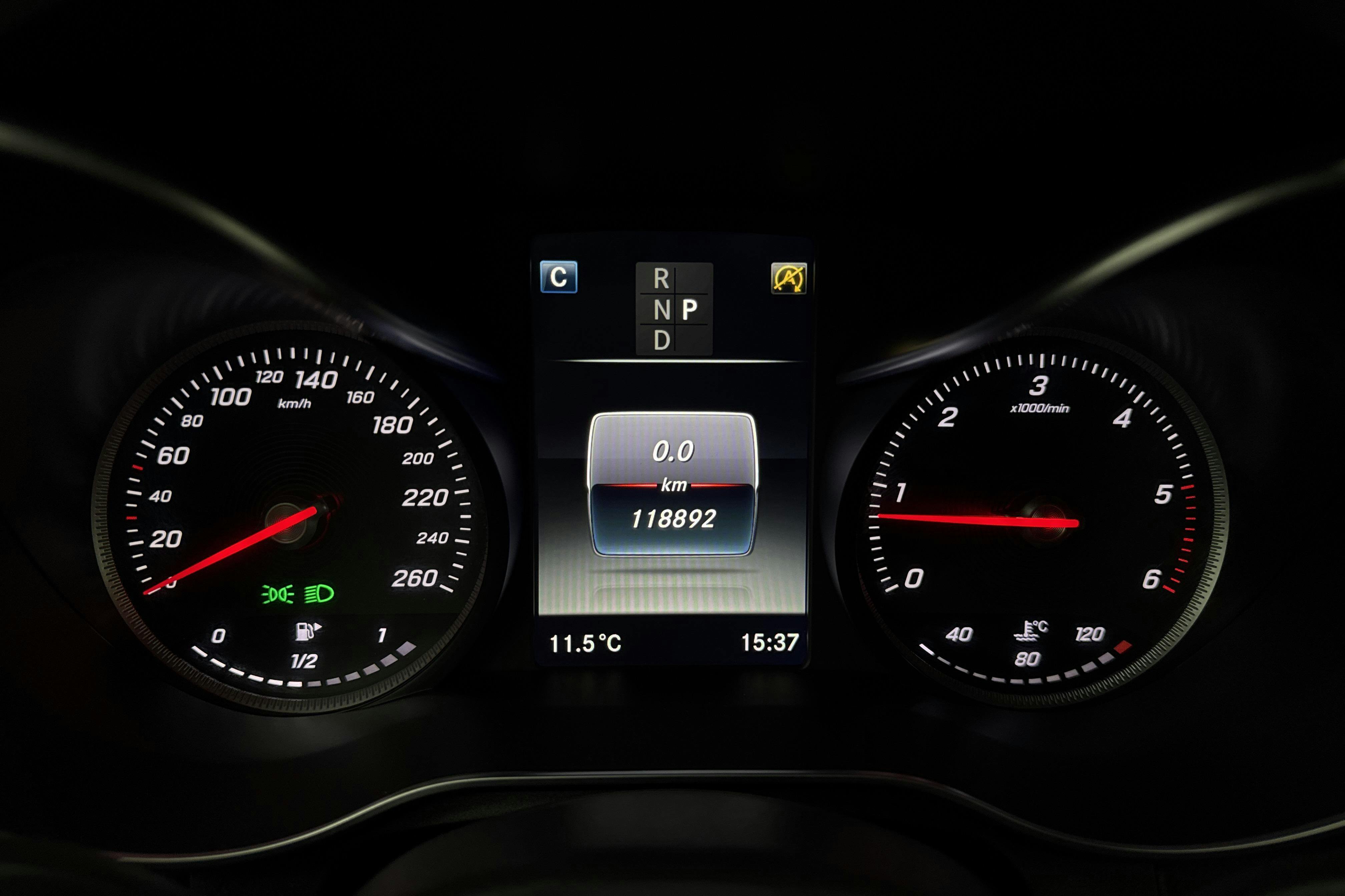 Vehicle Image 10