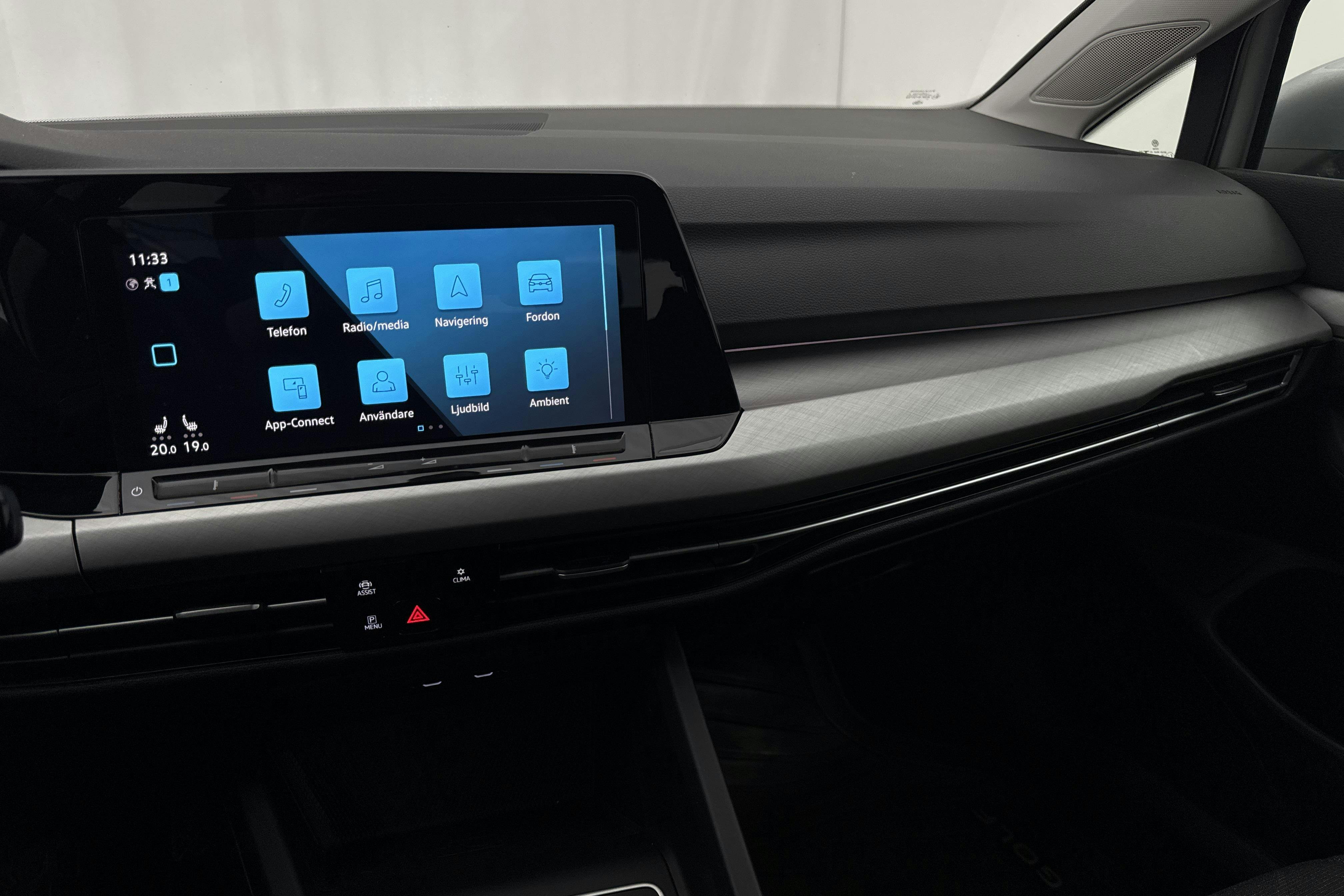 Vehicle Image 13