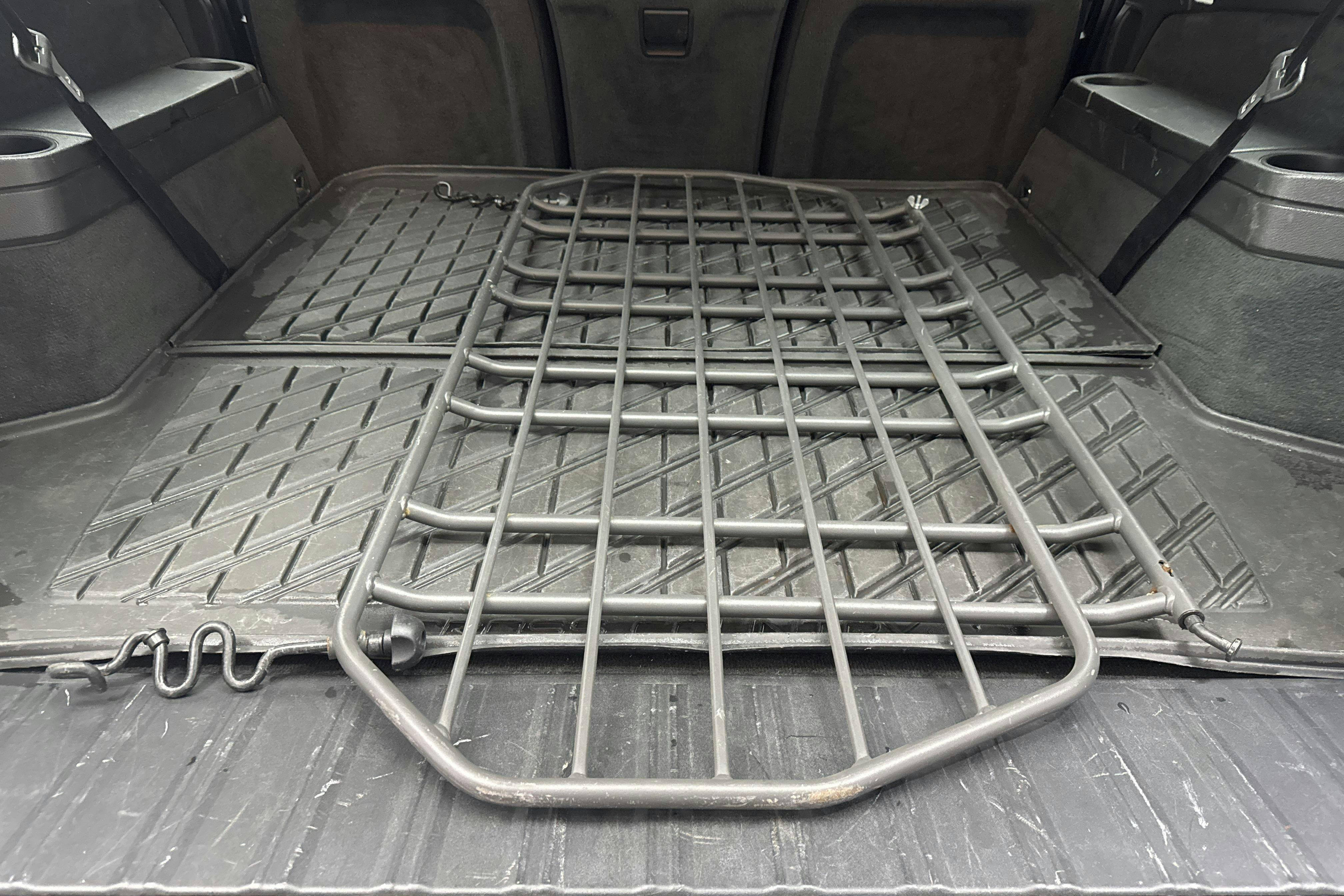 Vehicle Image 17