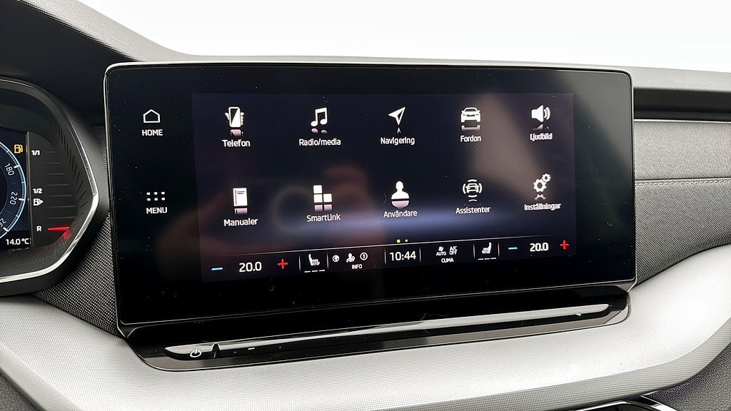 Vehicle Image 15