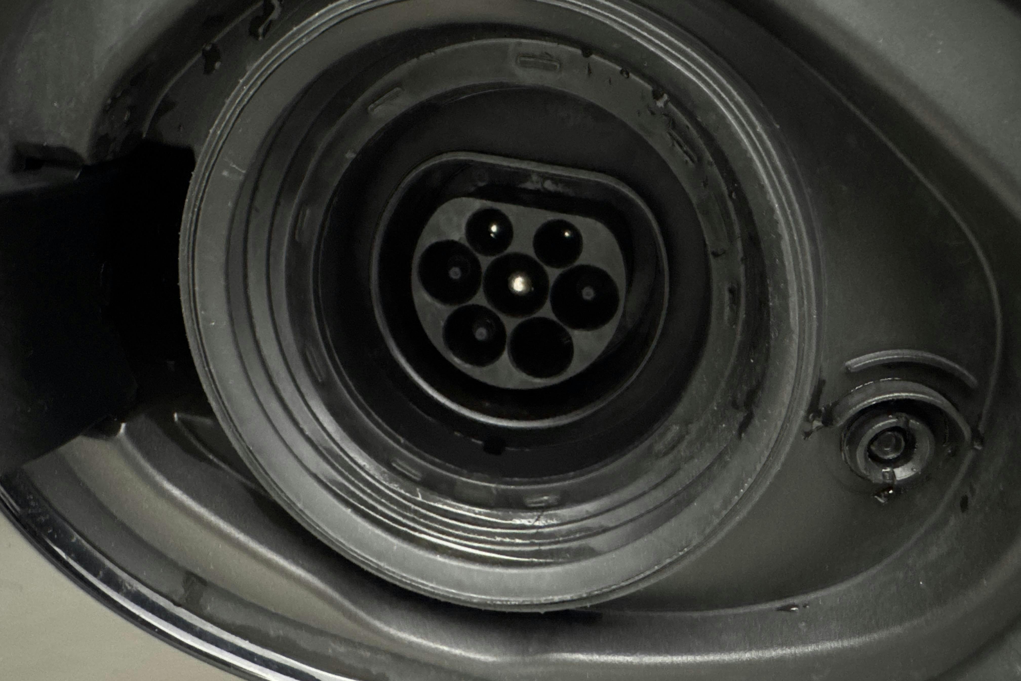 Vehicle Image 20