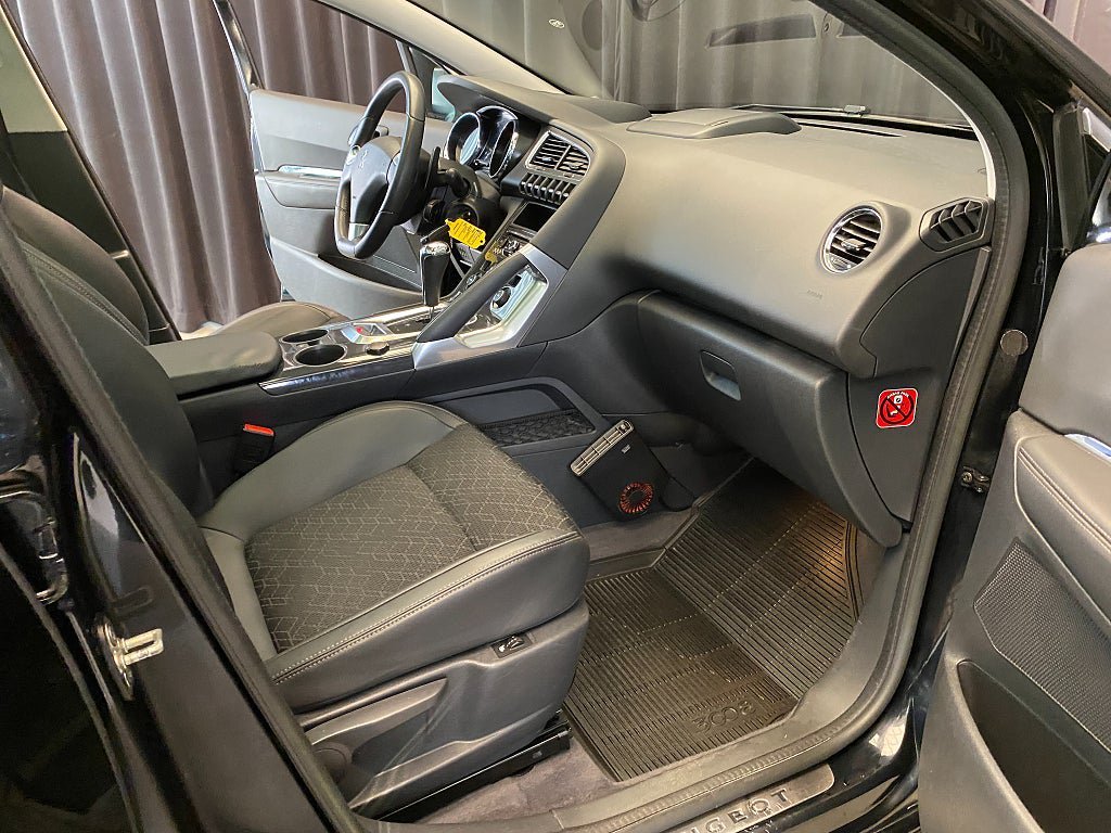 Vehicle Image 39