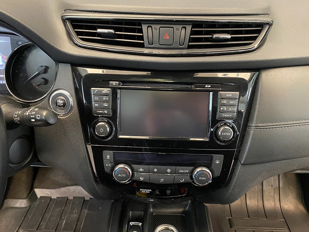 Vehicle Image 38