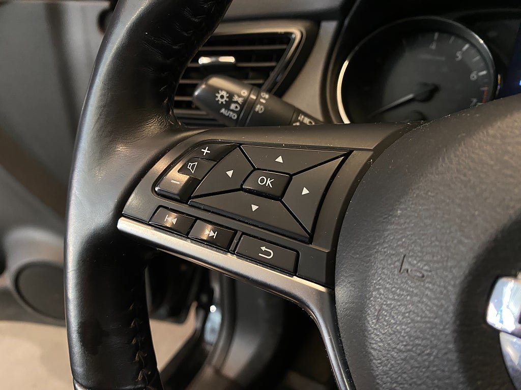 Vehicle Image 42