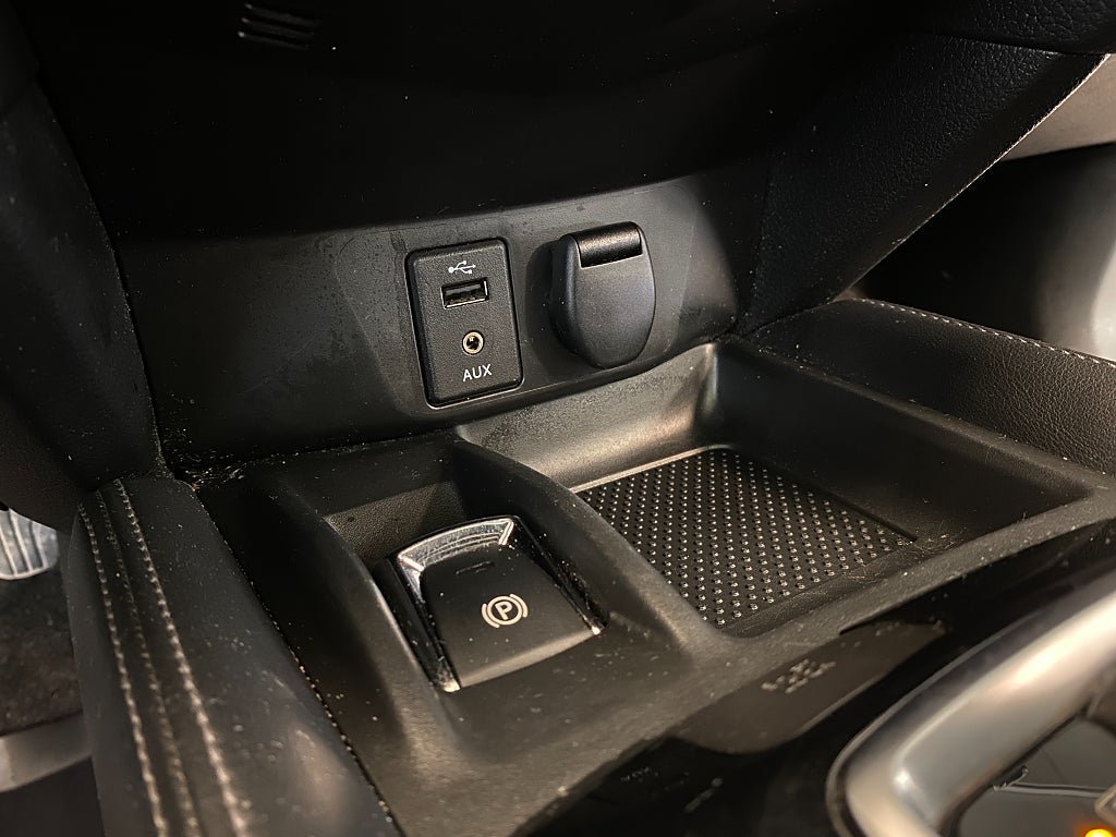 Vehicle Image 48