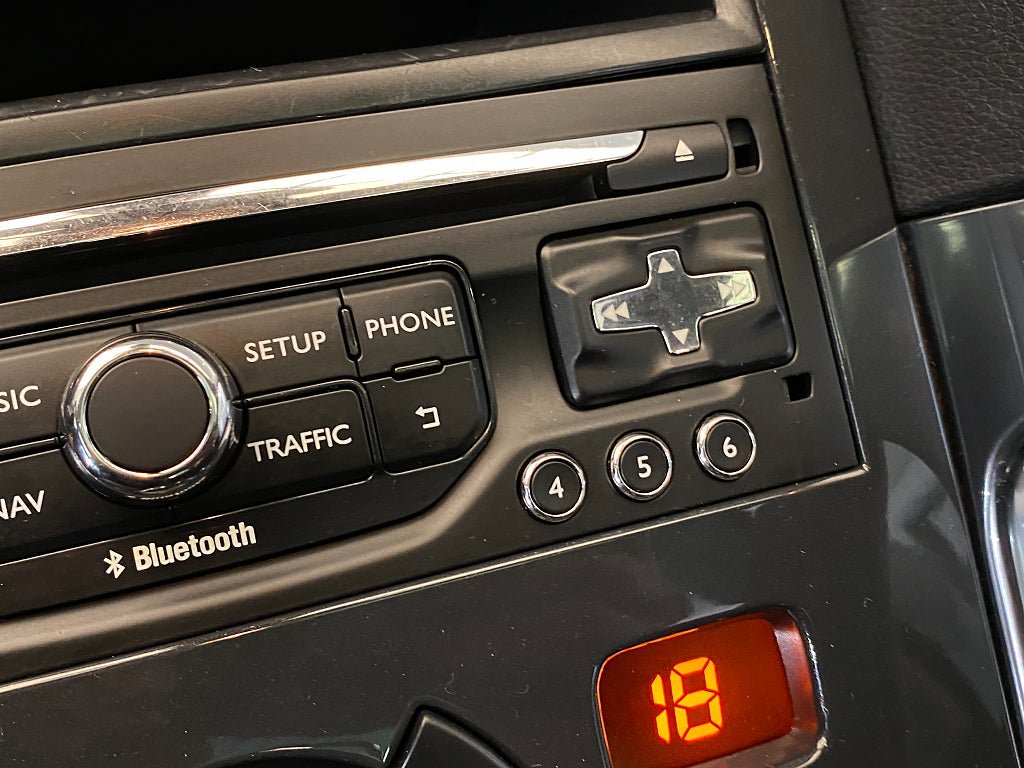 Vehicle Image 61