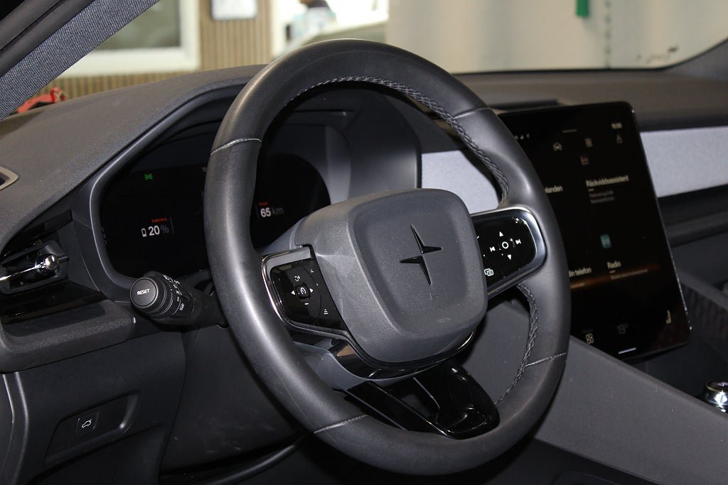 Vehicle Image 28