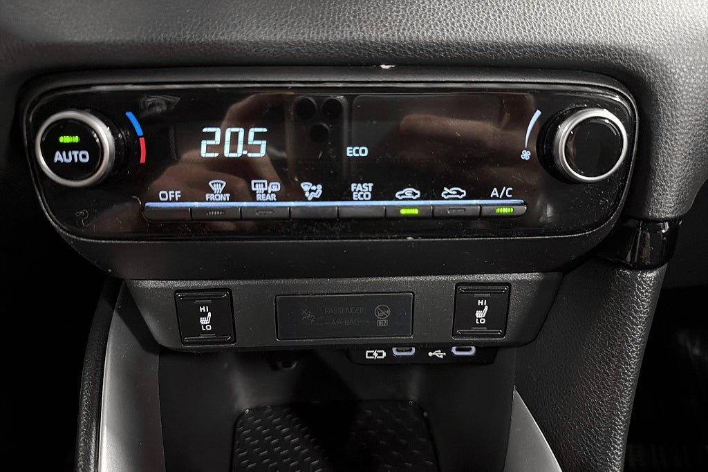 Vehicle Image 18