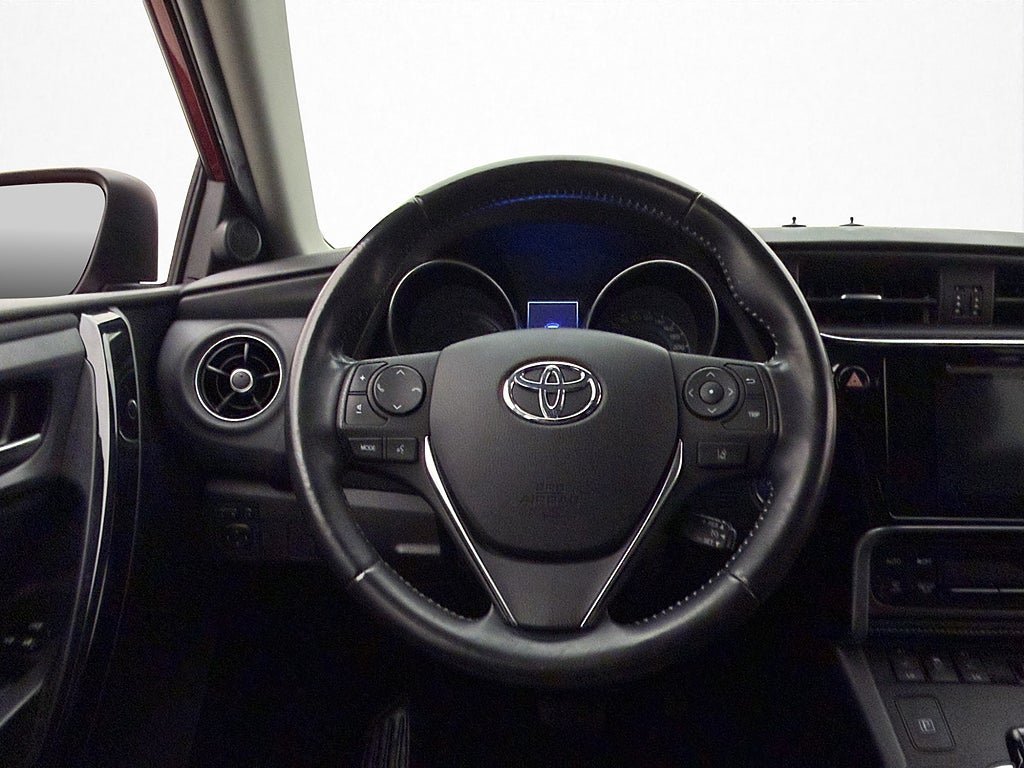 Vehicle Image 13