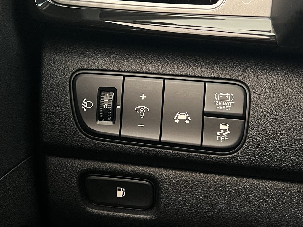 Vehicle Image 27