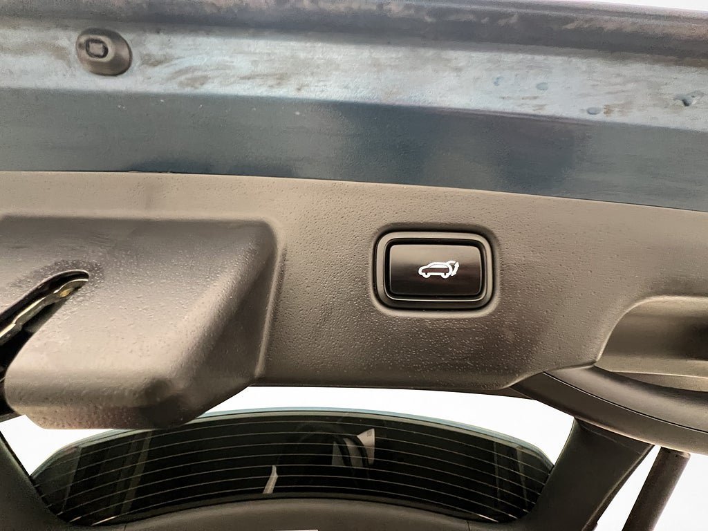 Vehicle Image 28
