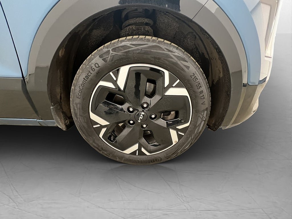 Vehicle Image 35