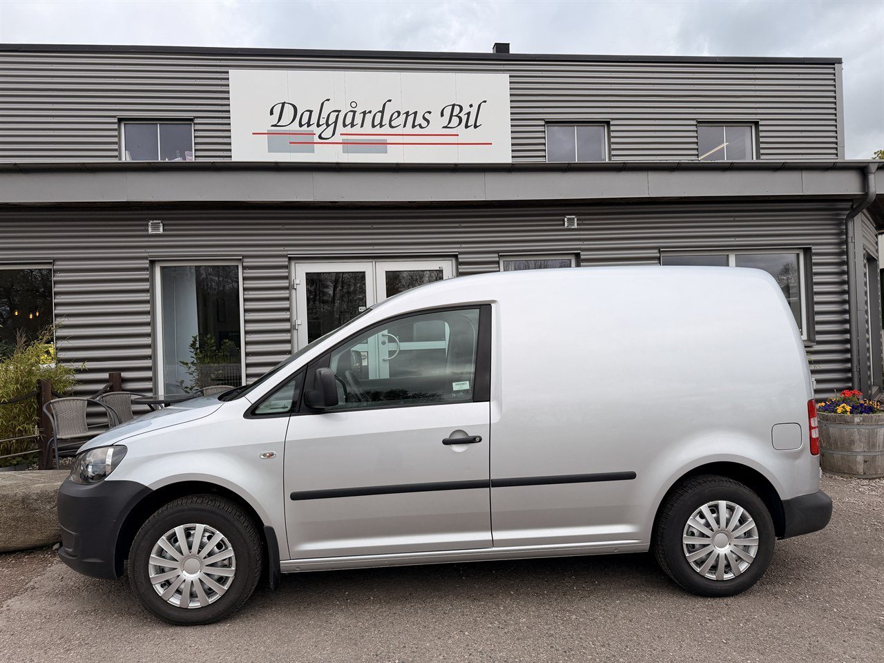 Vehicle Image 10