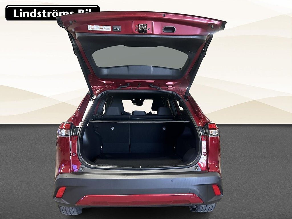 Vehicle Image 12