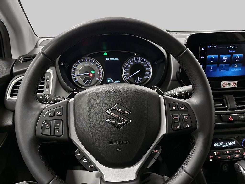 Vehicle Image 19