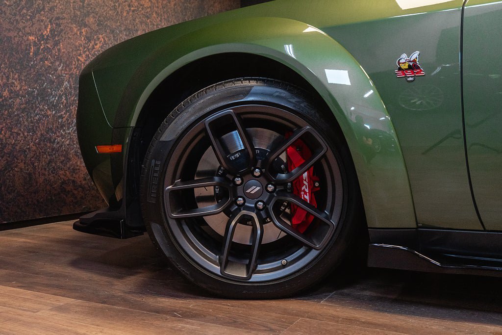 Vehicle Image 10