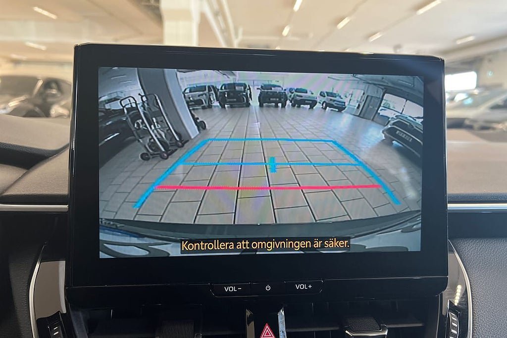 Vehicle Image 15