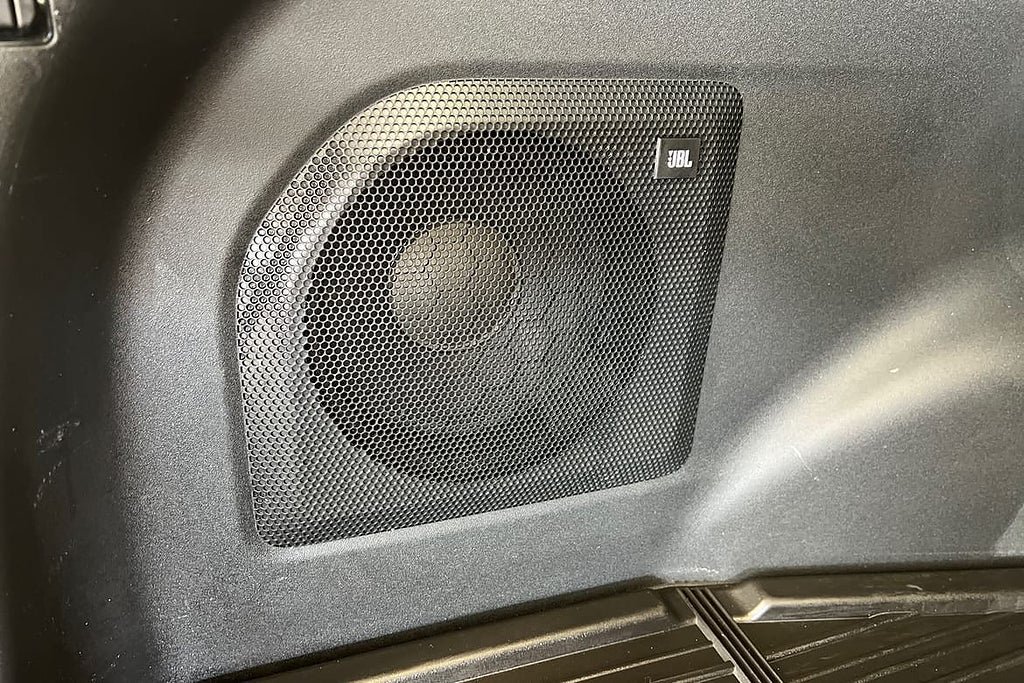 Vehicle Image 24