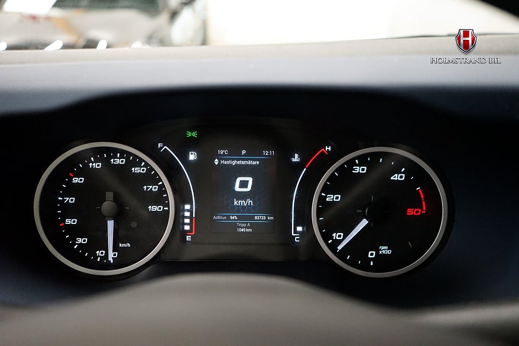 Vehicle Image 14