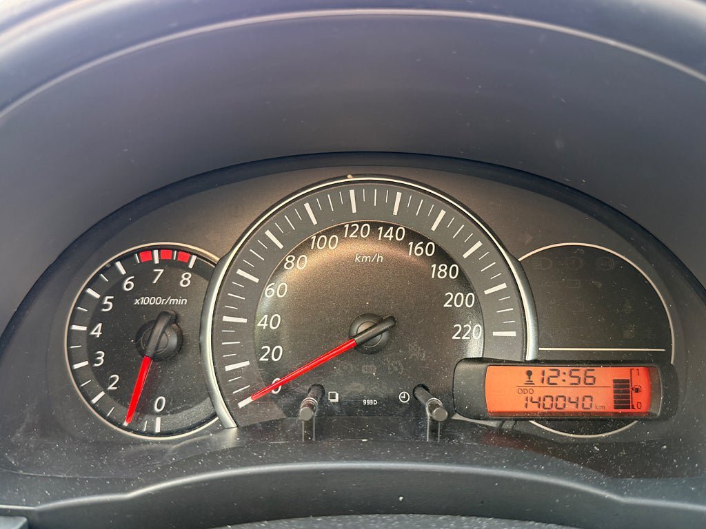 Vehicle Image 14