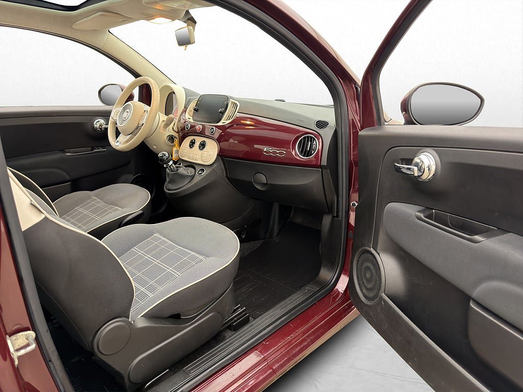 Vehicle Image 16