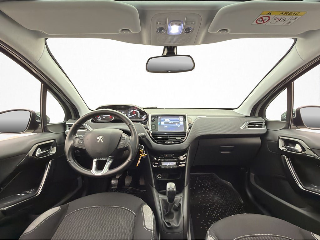 Vehicle Image 13