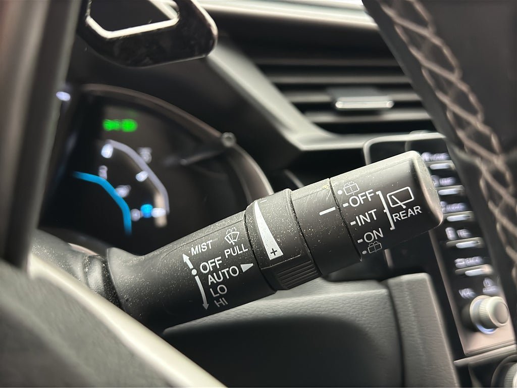 Vehicle Image 18